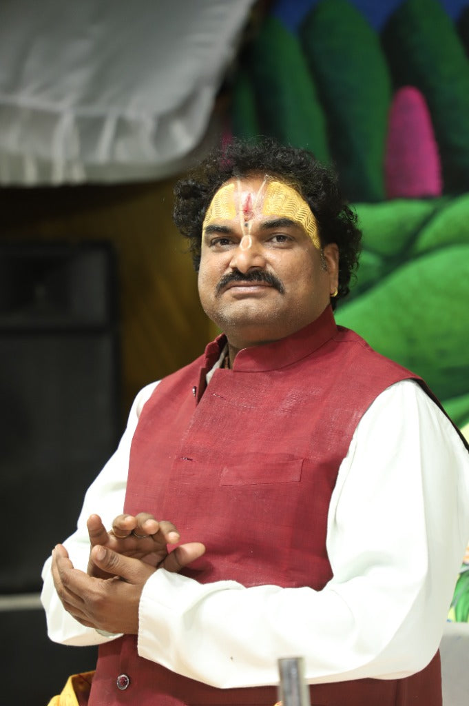 Acharya Shrikant Tripathi Ji personal astrological consultation